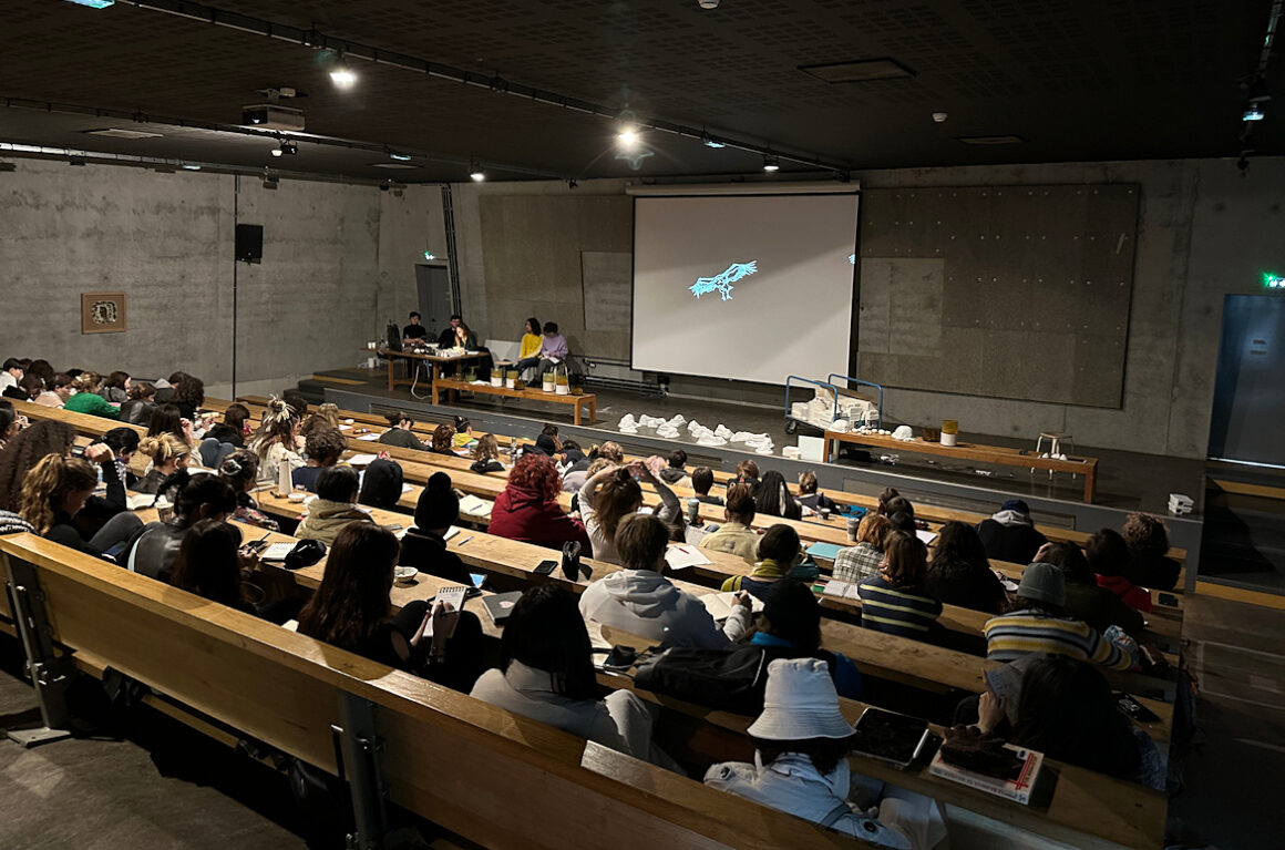 Photo : amphithéâtre Jean-Jacques Prolongeau