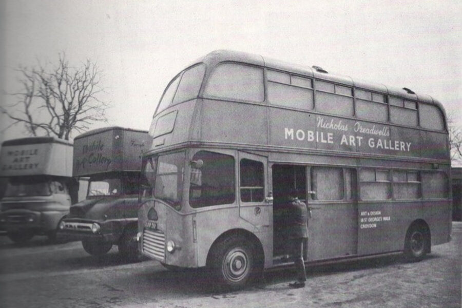 Image : Flotte de la Mobile Art gallery de Nicholas Treadwell